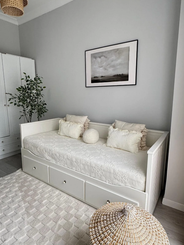 Bahar Model Divan Yatak Örtüsü – 150x230 cm – Krem Nakışlı