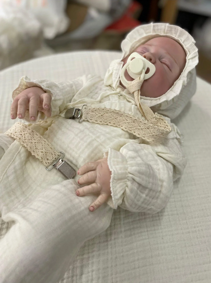 Natural Bebek Emzik Askısı – Doğal Görünümlü Emzik Zinciri ve Emzik Tutucu