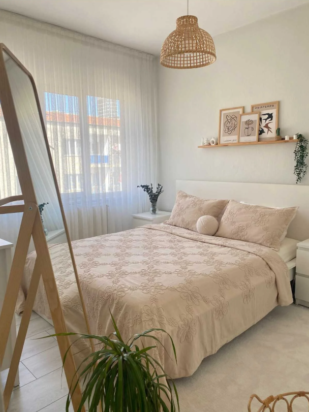 Sevgi Bahçesi Fırfırsız Çift Kişilik Yatak Örtüsü – Vizon 240x260 Pamuk Dokuma